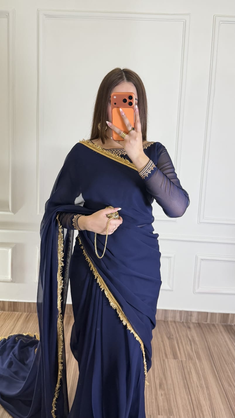 Noor-e-Nazakat β Stitched Chiffon Saree