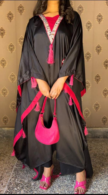 V-NECK KAFTAN WITH TASSELS