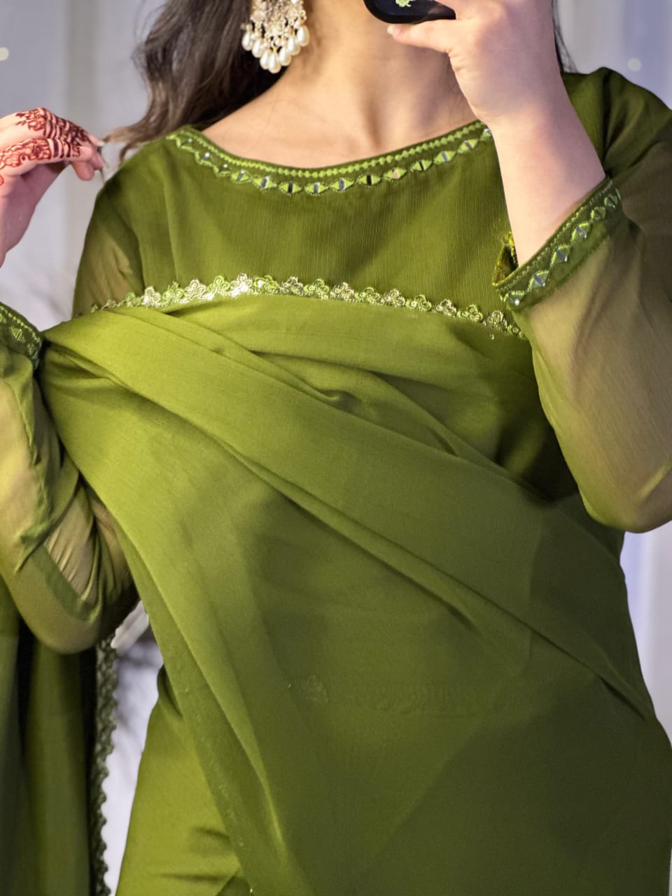 Ruh-e-Nazakat Stitched Chiffon Saree