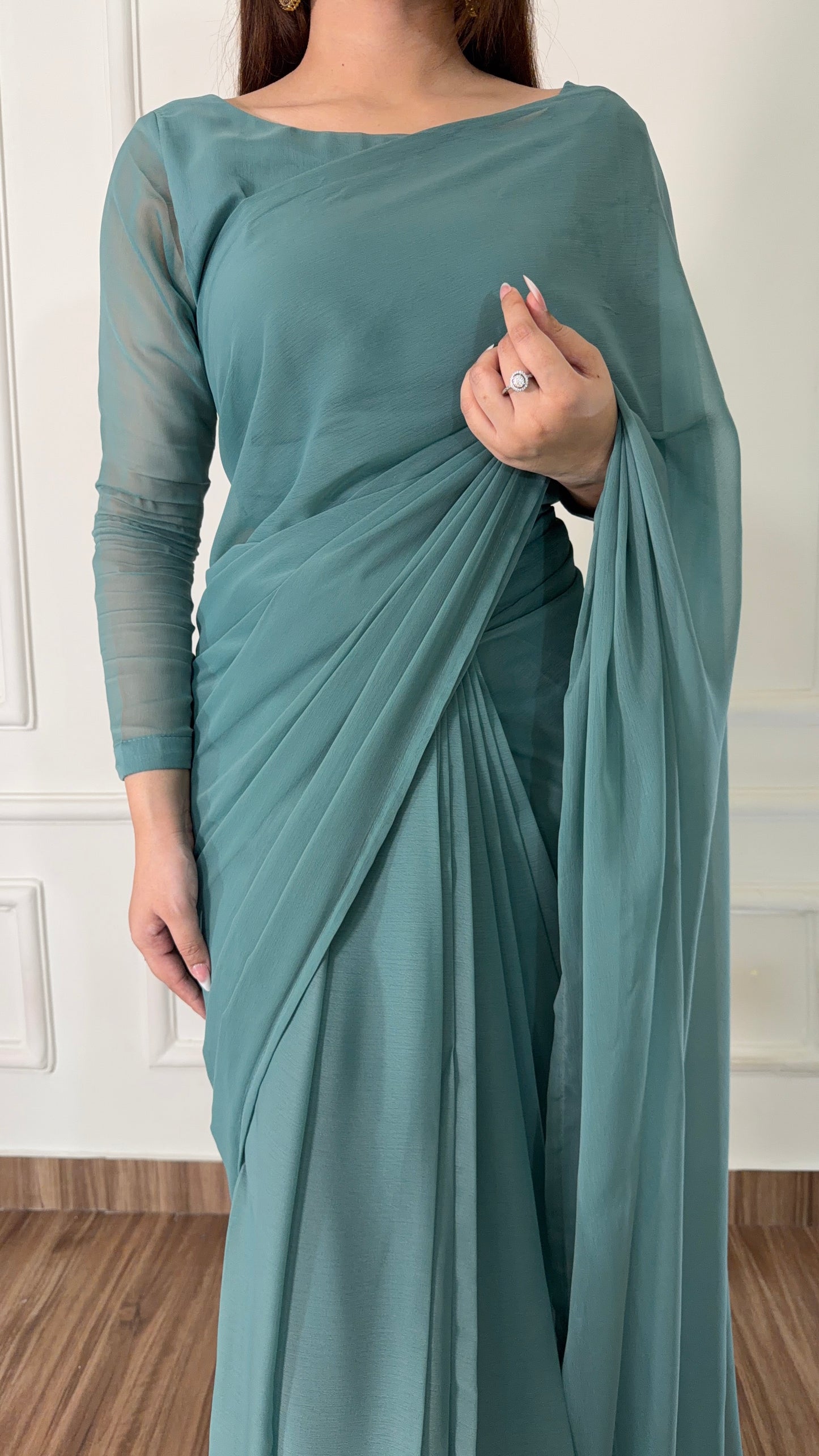 Husn-e-Sukoon Stitched Chiffon Saree